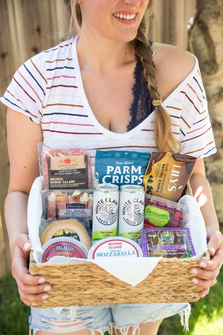 Keto Date Night Picnic Ideas - Tastes Lovely