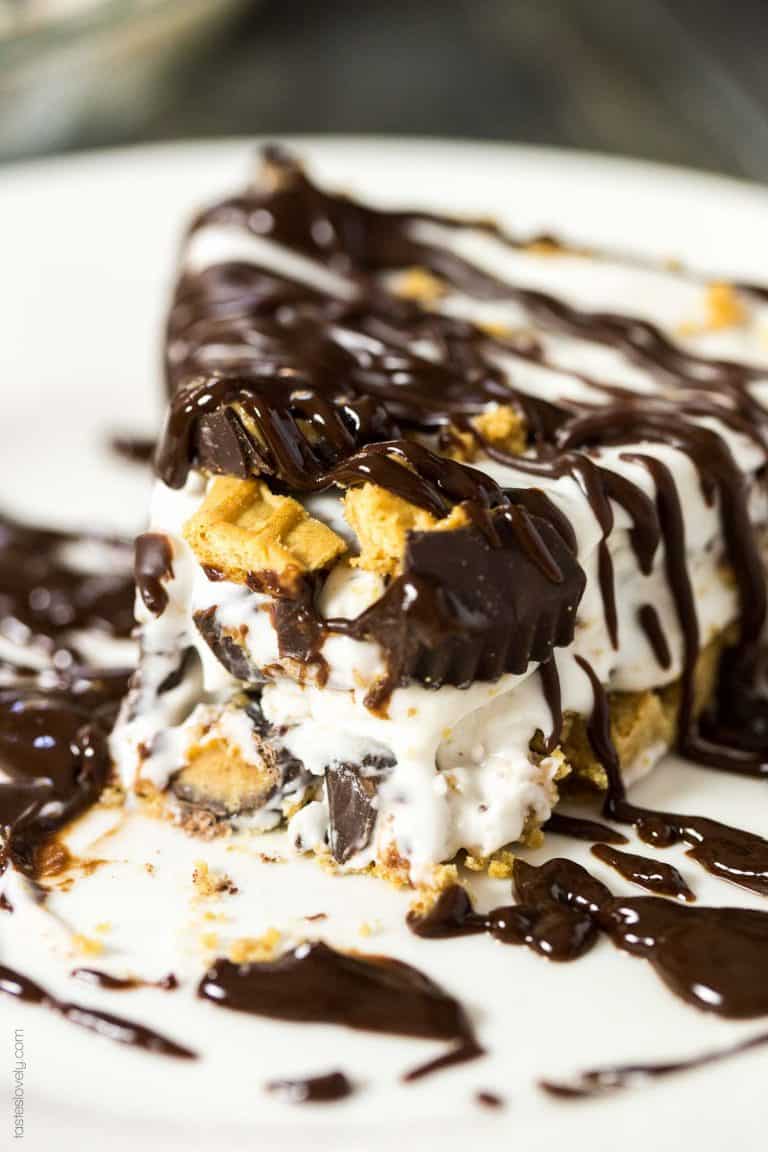 Peanut Butter Lovers Ice Cream Pie - Tastes Lovely